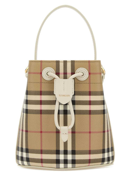 burberry-8125133-b7348-1049421