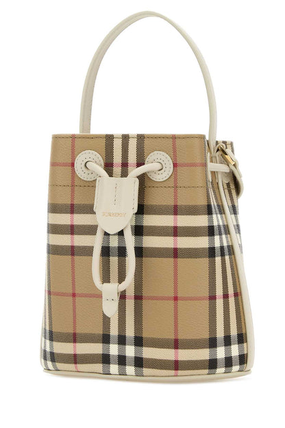 burberry-8125133-b7348-1049421