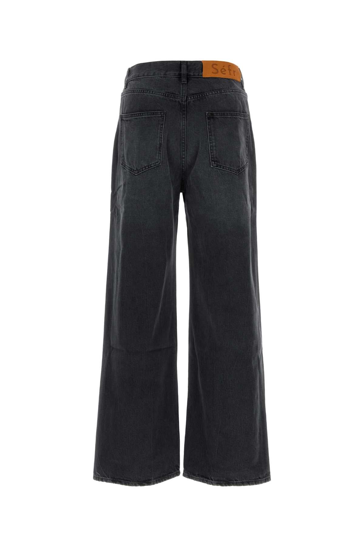 Sefr Relaxed cut