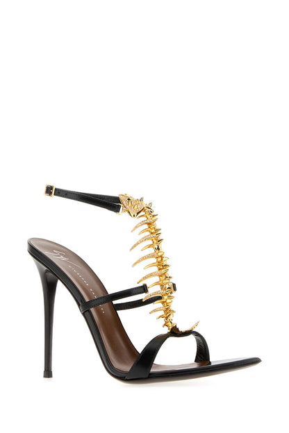 SANDALI SANDALS