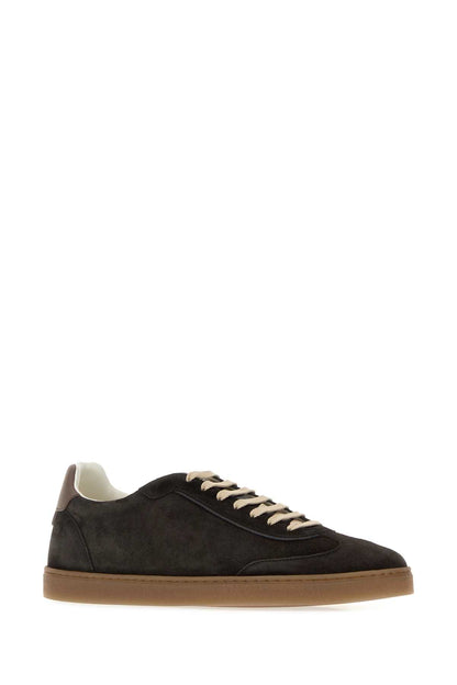 PAIR OF SNEAKERS SNEAKERS