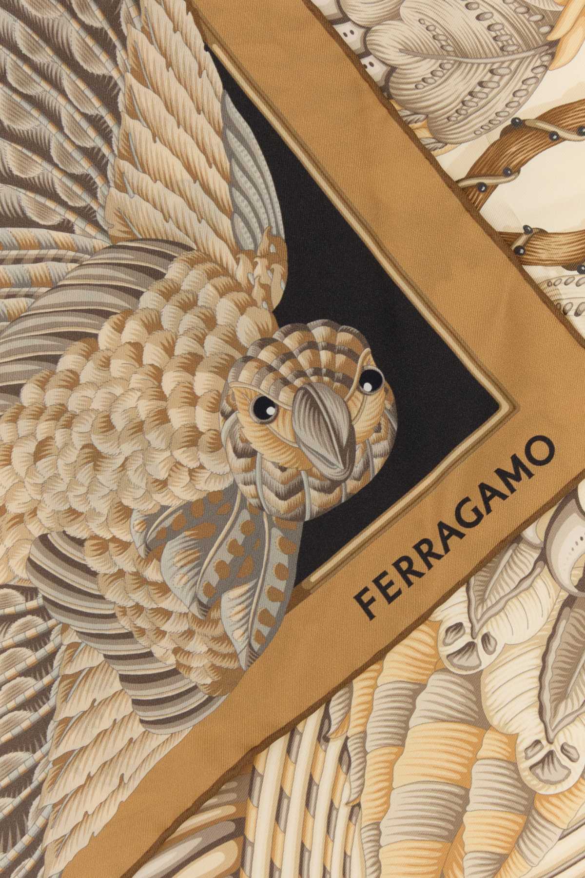 salvatore-ferragamo-310243795118-beigenero-1064893