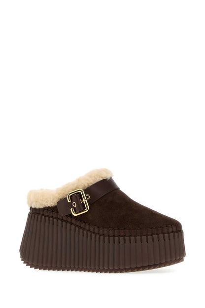 13C - NAMA SLIPPERS