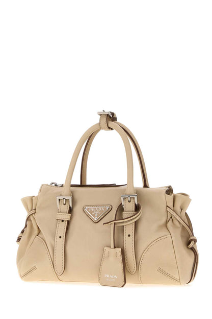 Prada Pelle