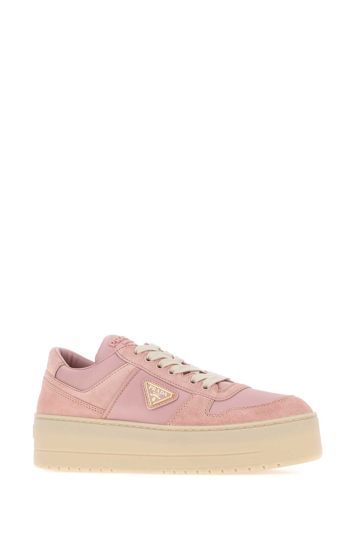 DOWNTOWN BOLD SNEAKERS
