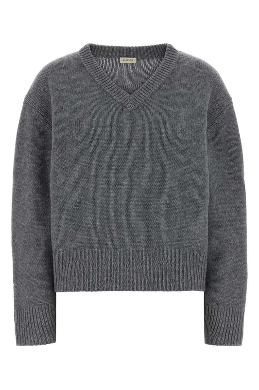 YARA V-NECK SWEATER KNITWEARS