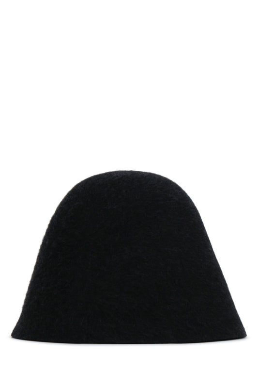 LE CHAPEAU CLOCHE HATS
