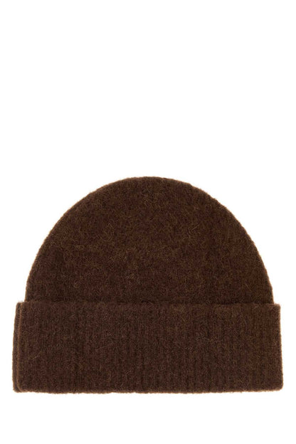 QUOTA-BEANIEWITHAMIDECOEUR BEANIES