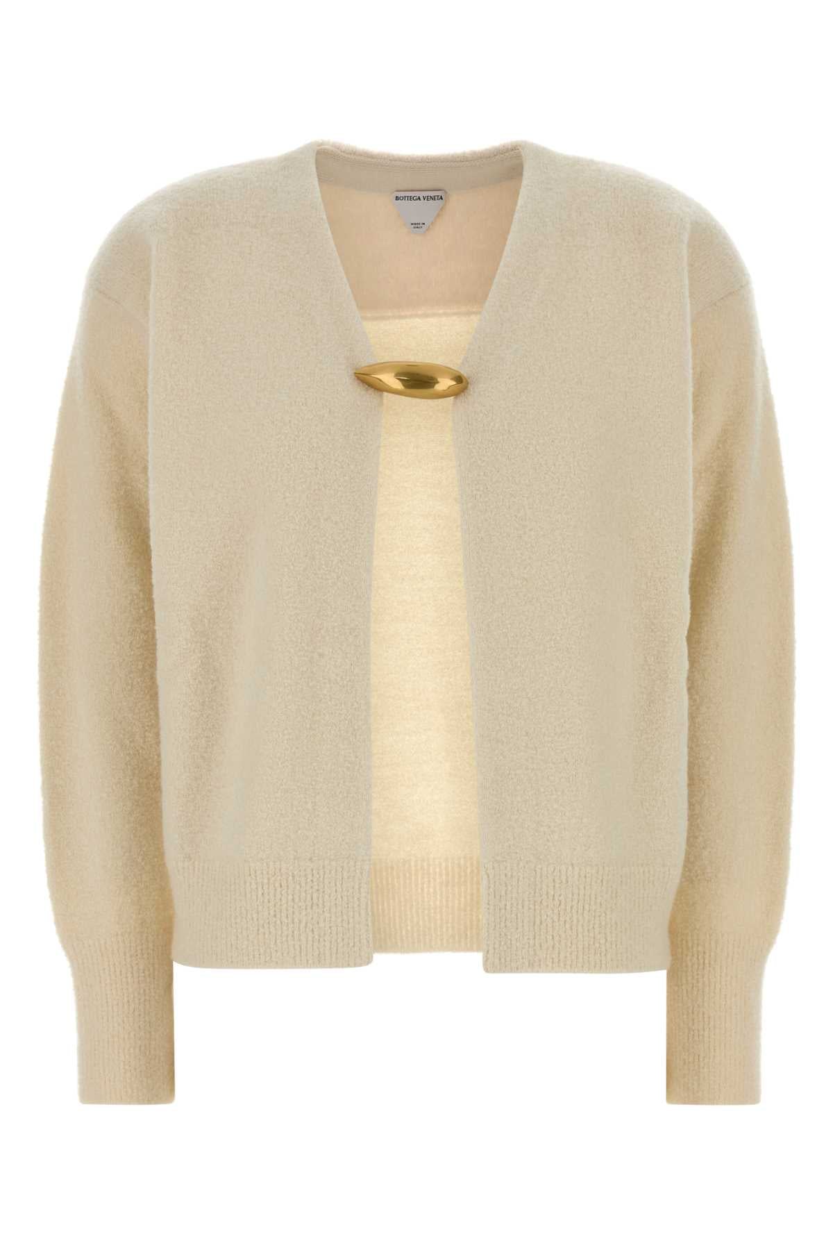 CARDIGAN IN BOUCLE CHIUSURA BROCHE ORO KNITWEARS