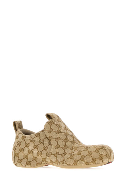 METAL DETAIL SNEAKERS