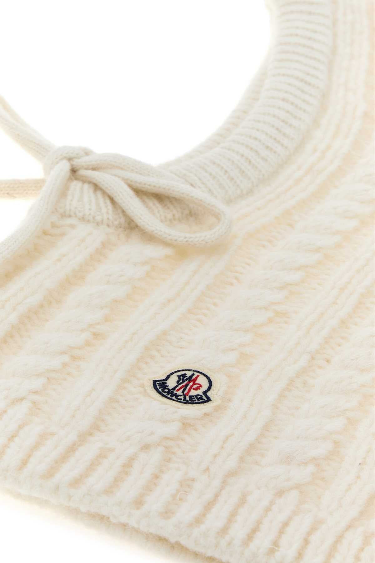 COLLAR KNITWEARS