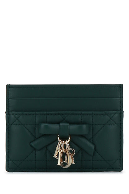 SMALL SHAPE CLUTCHES