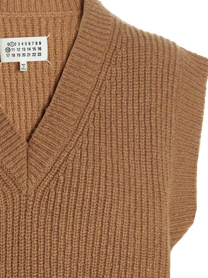 V-neck vest Gilet