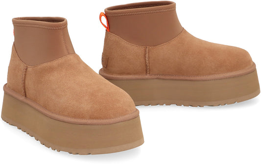 UGG Classic Mini Dipper boots