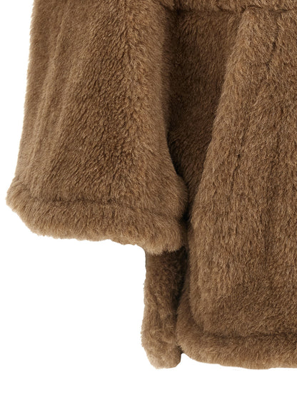 'Petalo4' cape Capes