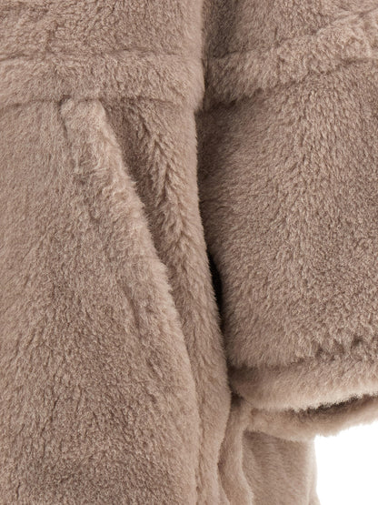 'Petalo1' cape Fur