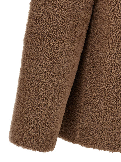 'Futura' fur Fur
