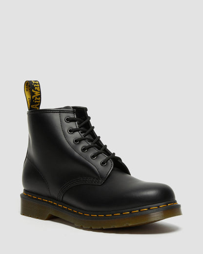 Dr Martens 101 ys 6 eye boot