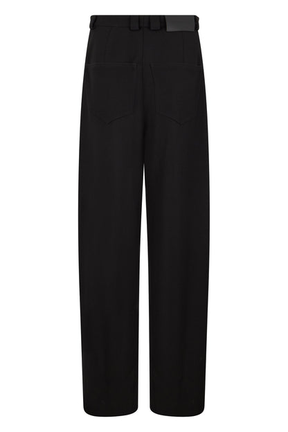 High-waisted pants RTW
