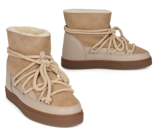 Snow boots with cords SHOES