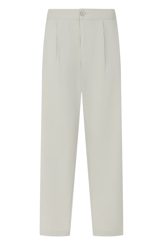 Tapered pants with a mid-rise RTW