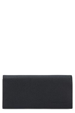 Longchamp Leather wallet