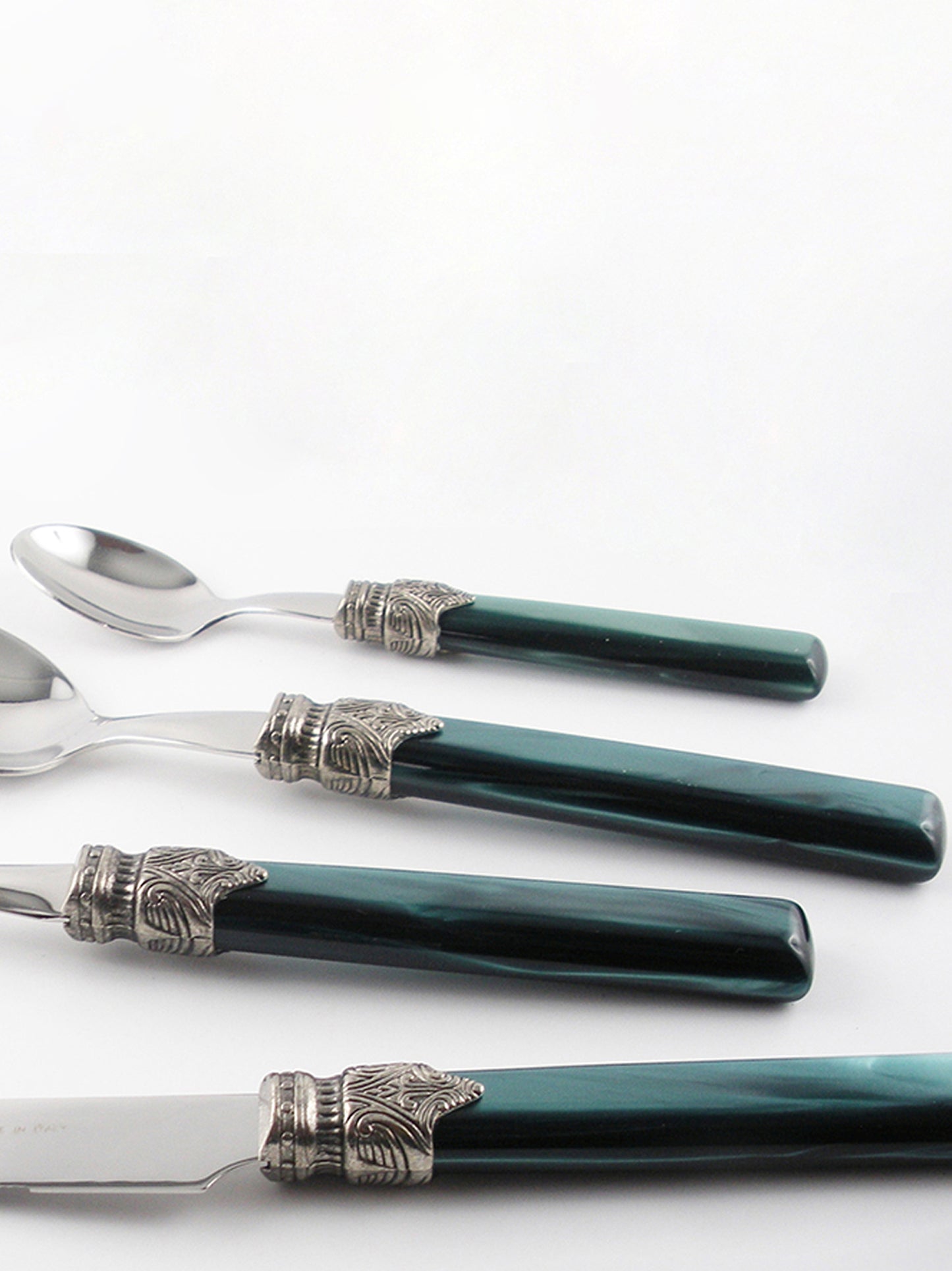 Set of 24 cutlery 'Tosca' Kitchen kits and utensils