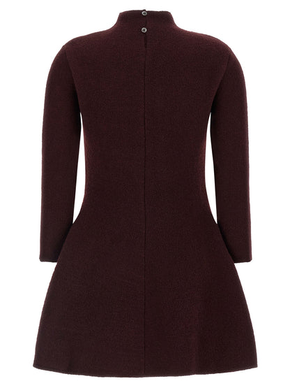 '11' dress Dresses