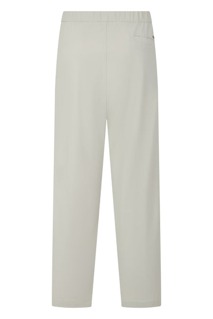 Tapered pants with a mid-rise RTW