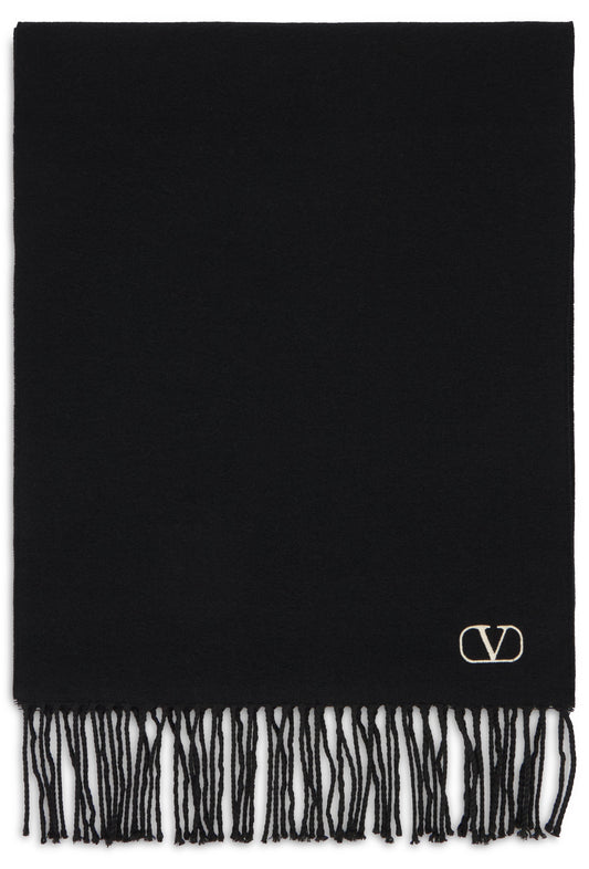 Scarf with decorative fringes ACC