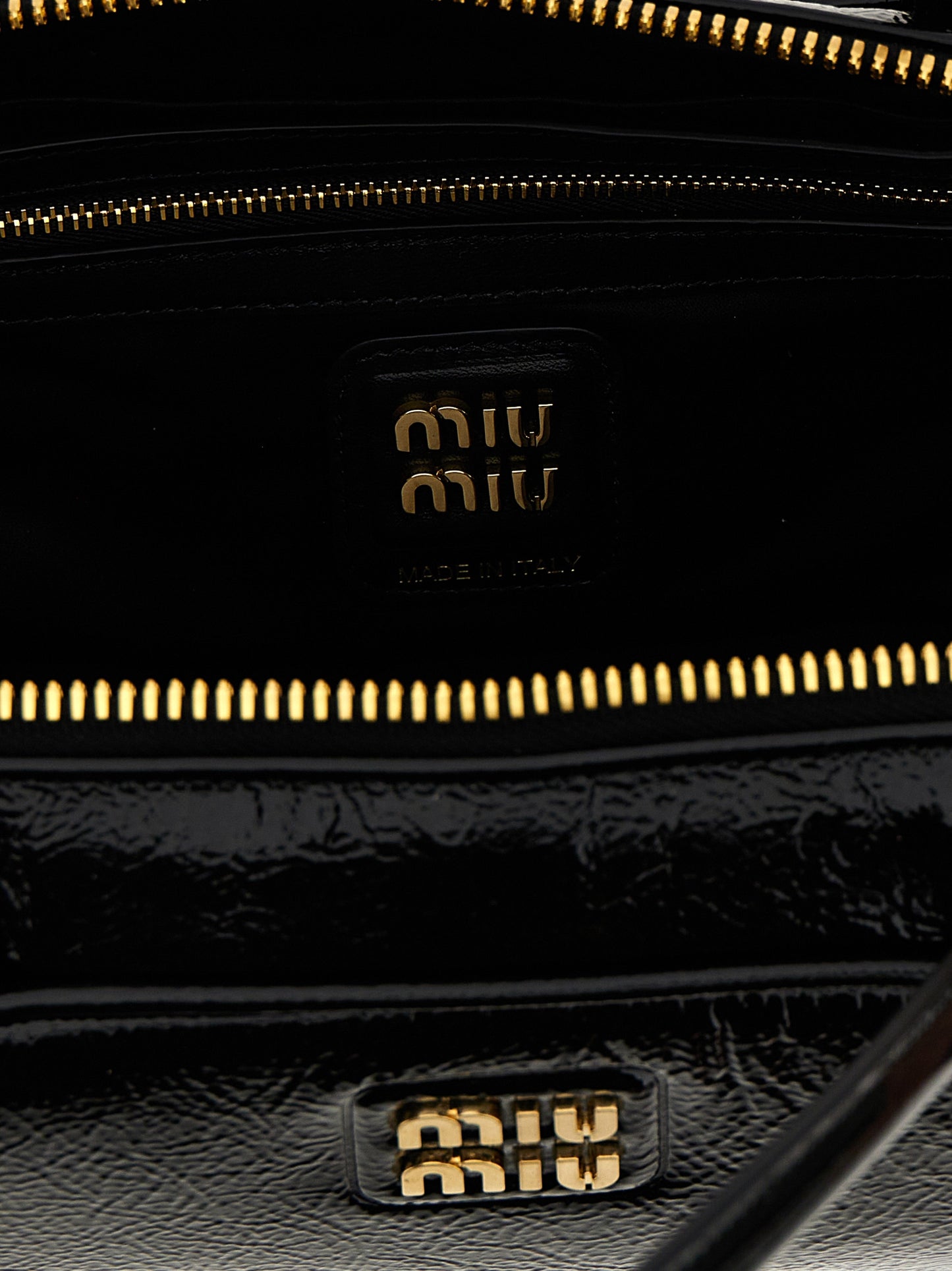 Trunk hand bag Hand bags