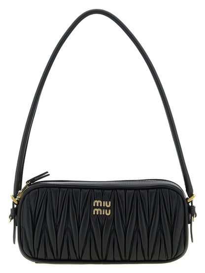 Matelassé nappa pouch Clutch