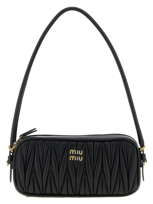 Matelassé nappa pouch Clutch
