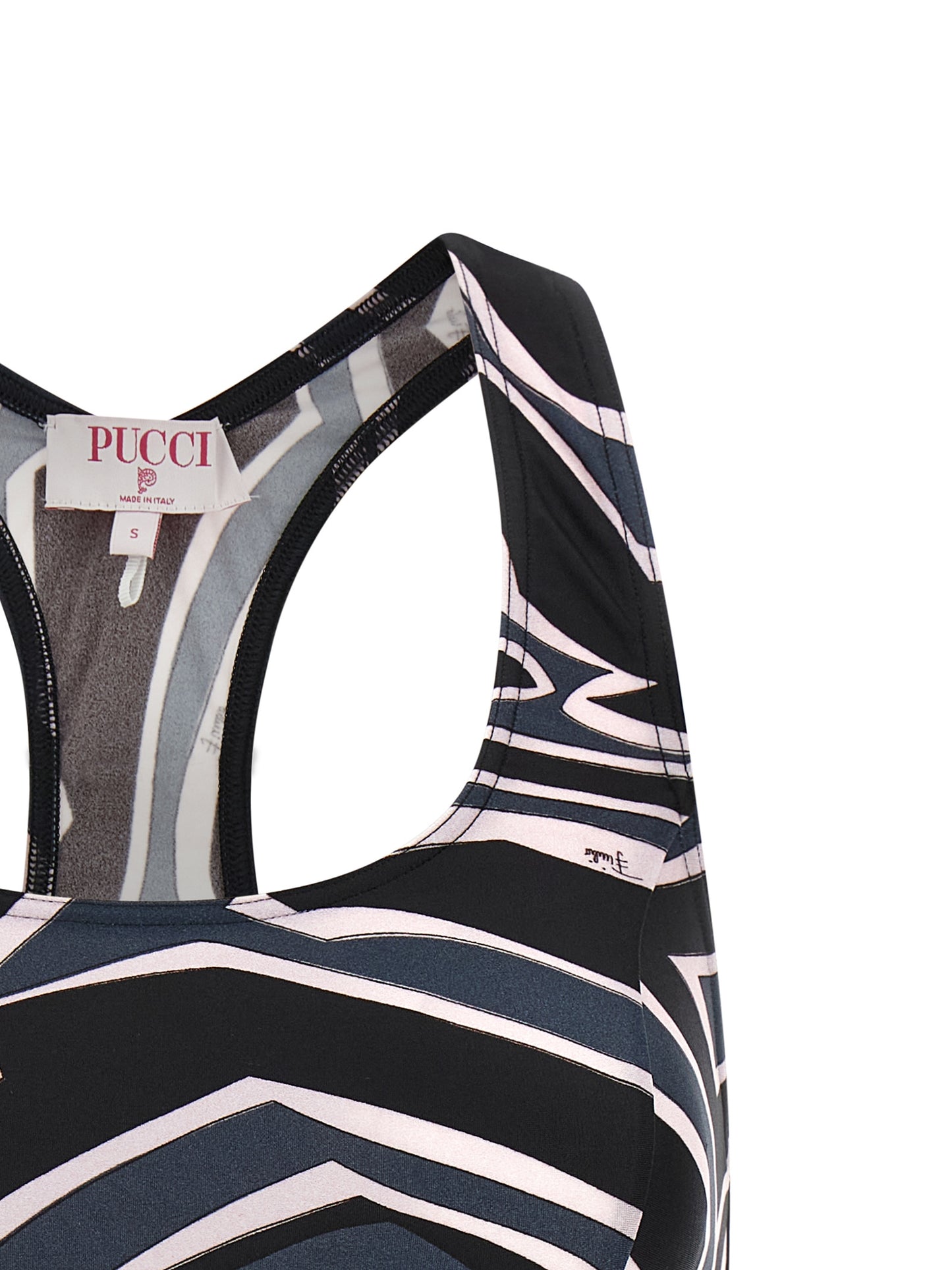 'Labirinto' sports top Tops