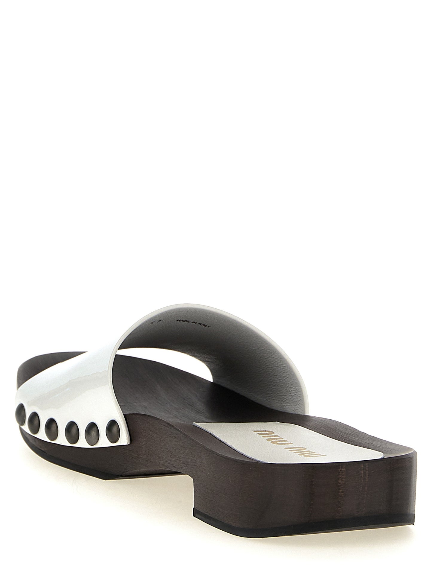 Patent clog Sandals
