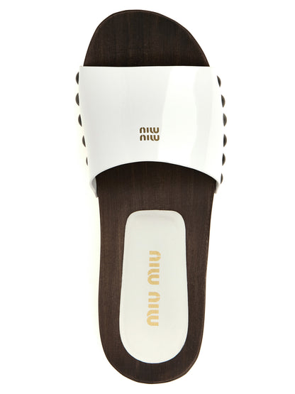 Patent clog Sandals