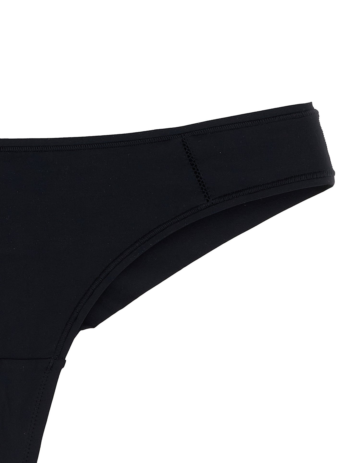 'Mika Soyeuse' briefs INTIMO