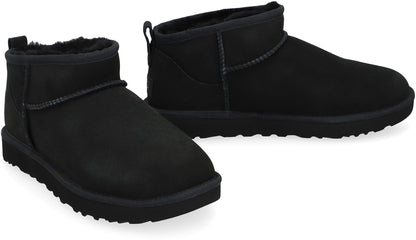 Classic Ultra Mini Boots SHOES