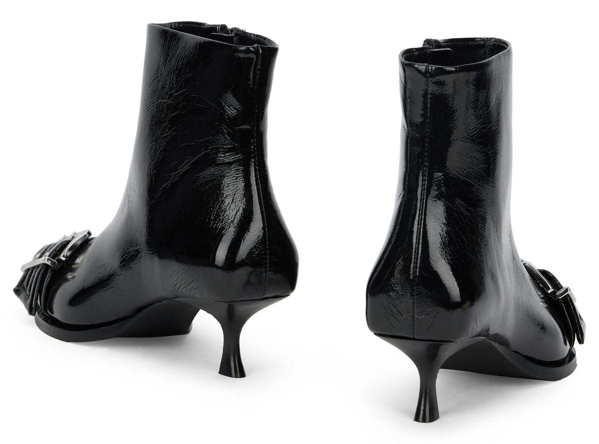 Ankle boot with heel SHOES