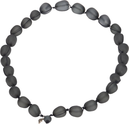 Necklace with resin pearls RTW