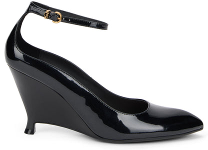 Low-cut with wedge RTW