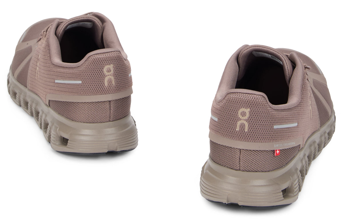 Light sports shoes SHOES