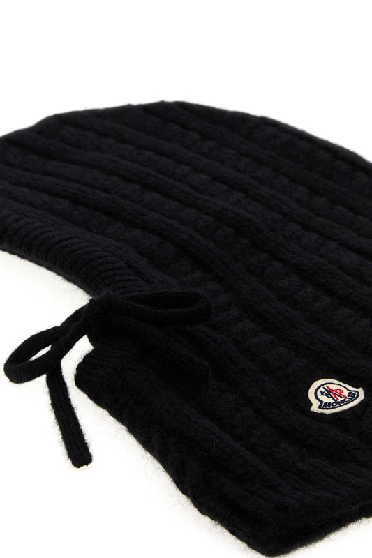 COLLAR HATS