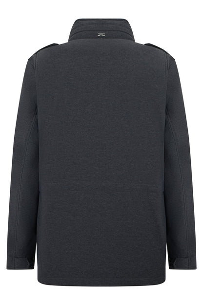 Jacket with practical pockets RTW