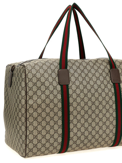 'GG Supreme' duffel bag Lifestyle