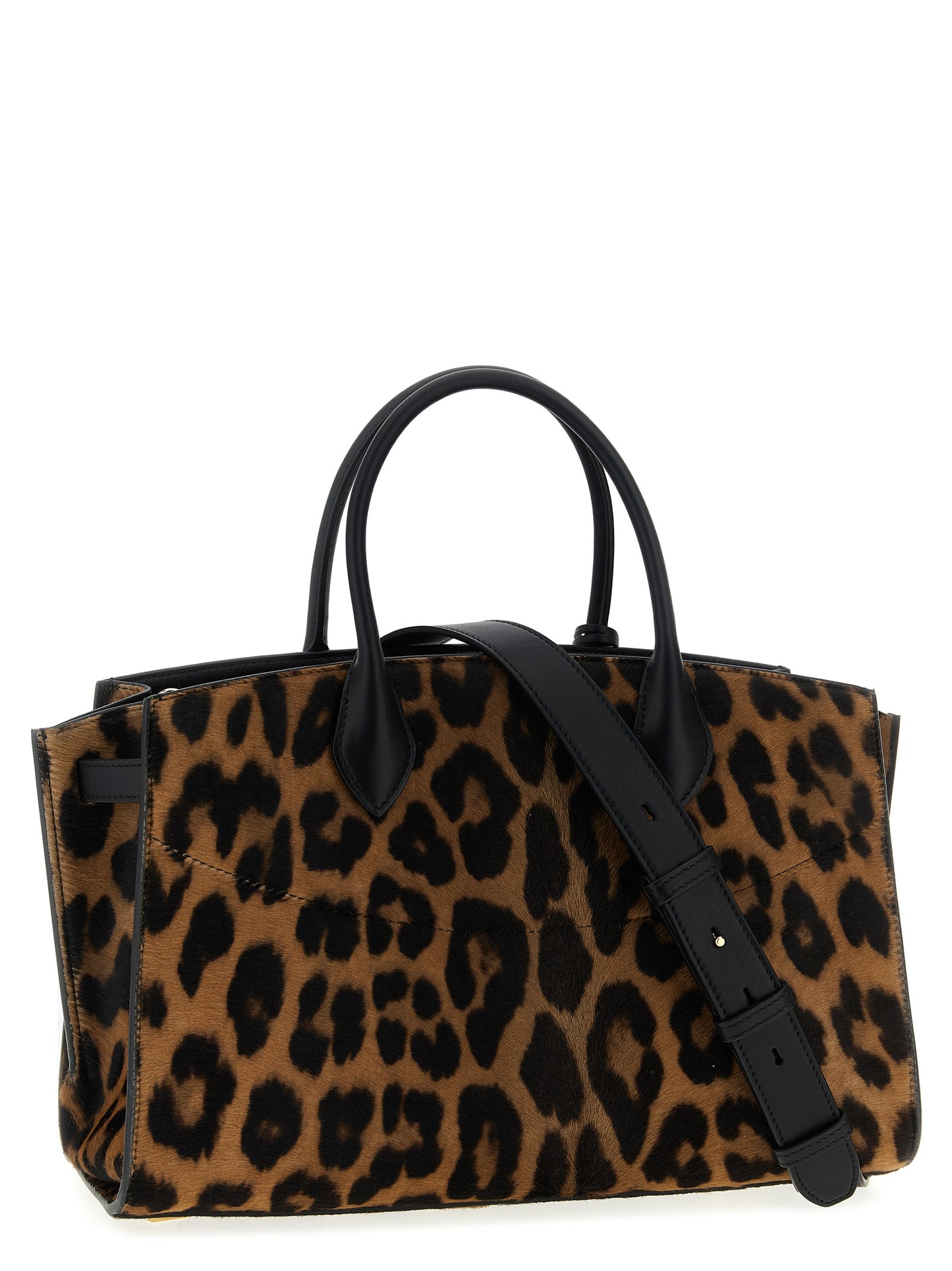 'New Ferragamo Studio Soft (L)' handbag Hand bags
