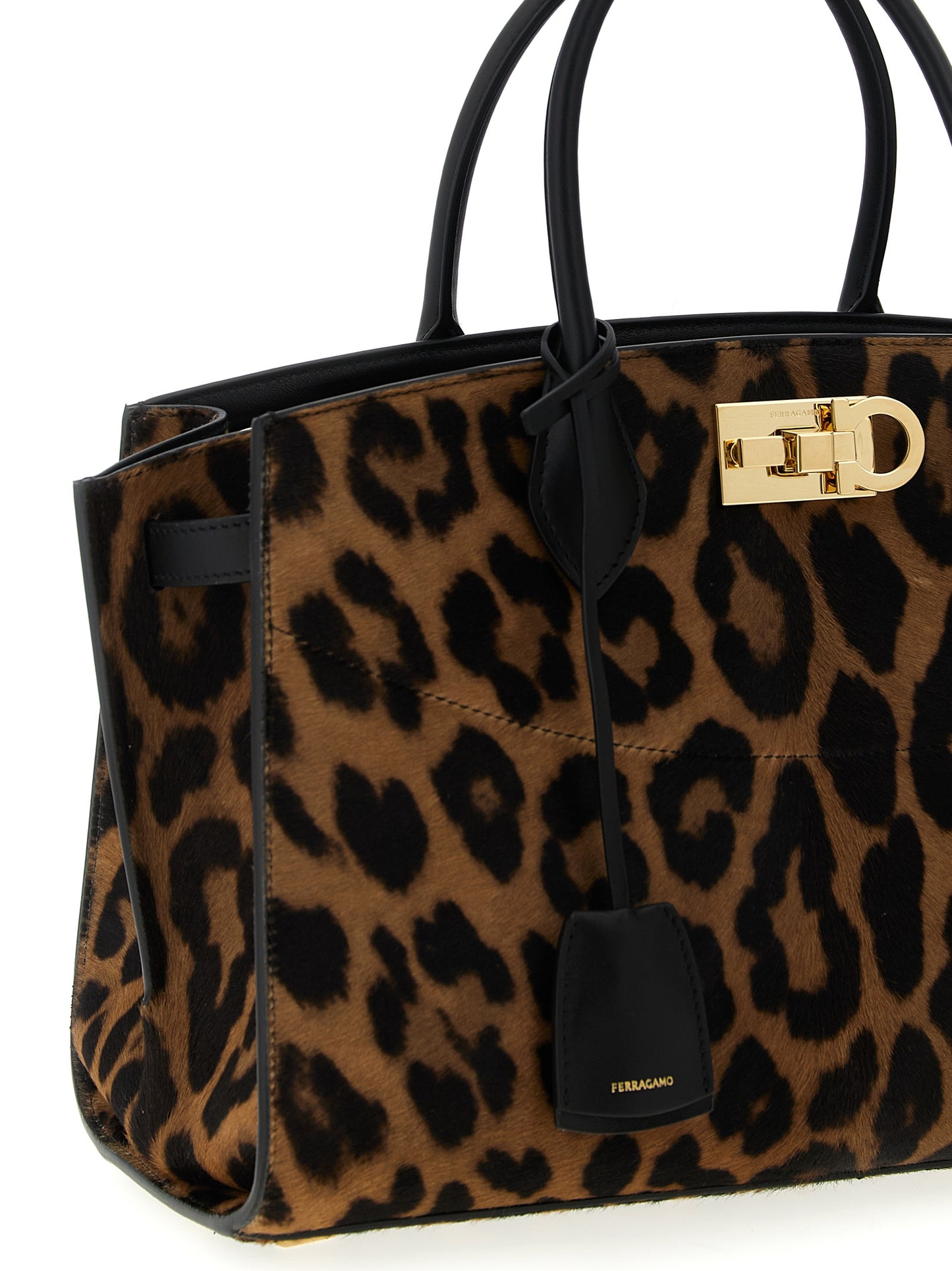 'New Ferragamo Studio Soft (L)' handbag Hand bags