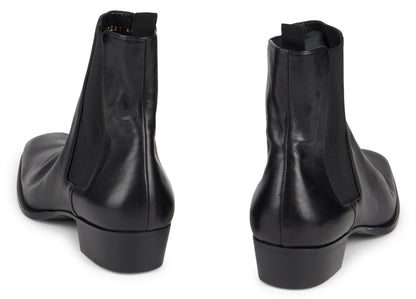 Chelsea boots in leather SHOES