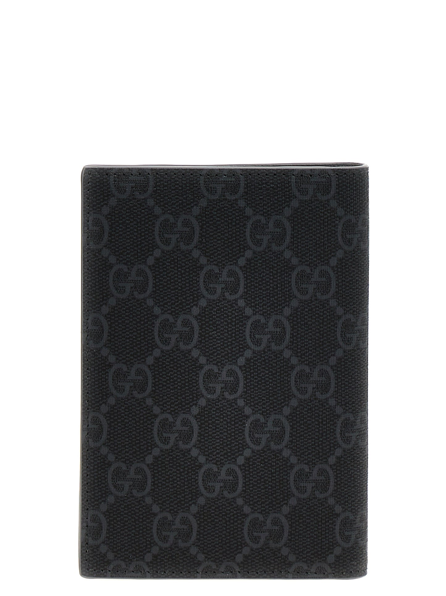 'GG' passport holder Lifestyle