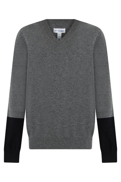 Wool sweater with v-neck RTW